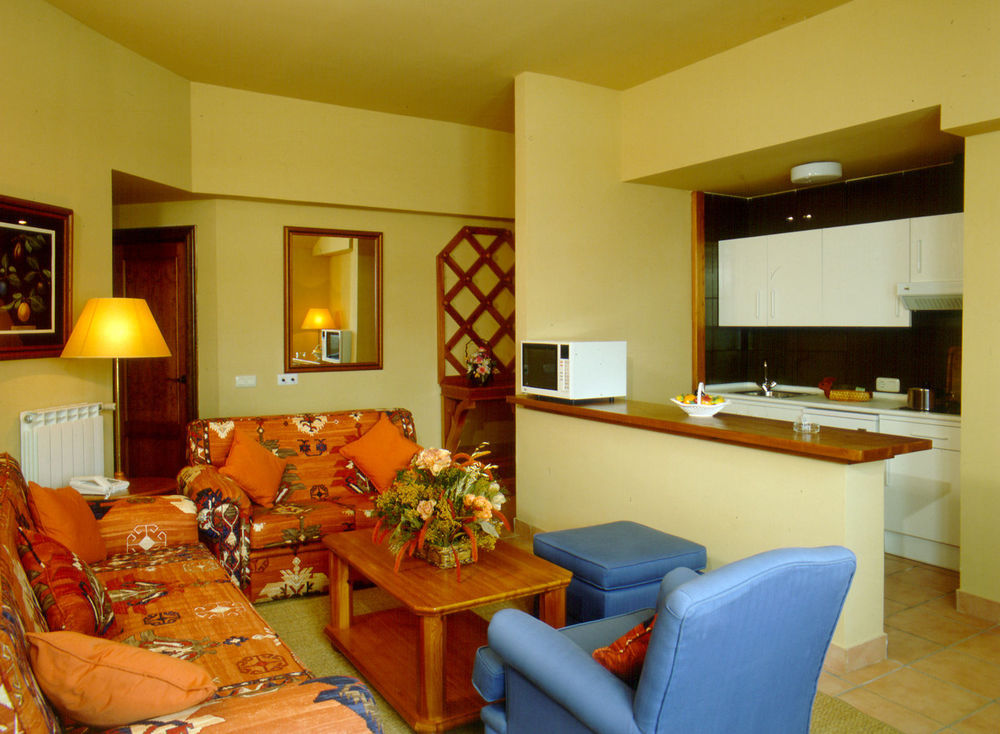 Hotel Apartamentos Trevenque Sierra Nevada Extérieur photo