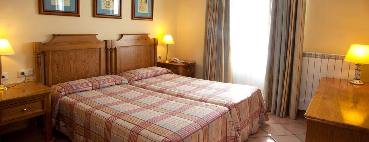 Hotel Apartamentos Trevenque Sierra Nevada Extérieur photo