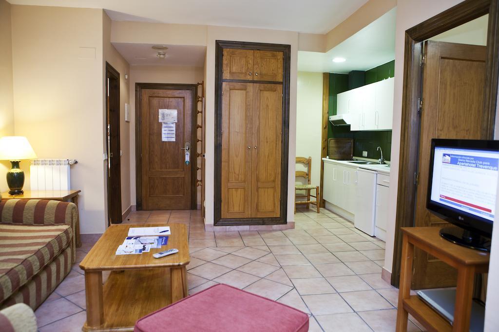 Hotel Apartamentos Trevenque Sierra Nevada Extérieur photo